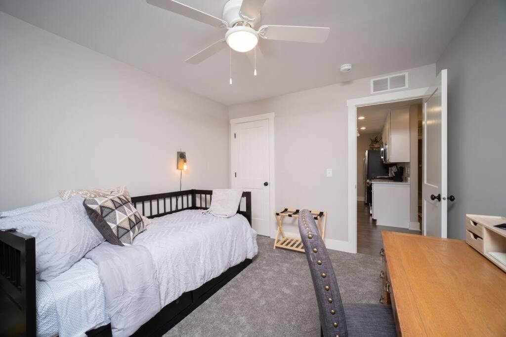 New Beautiful 3 Bedroom Condo In Bettendorf Exterior foto