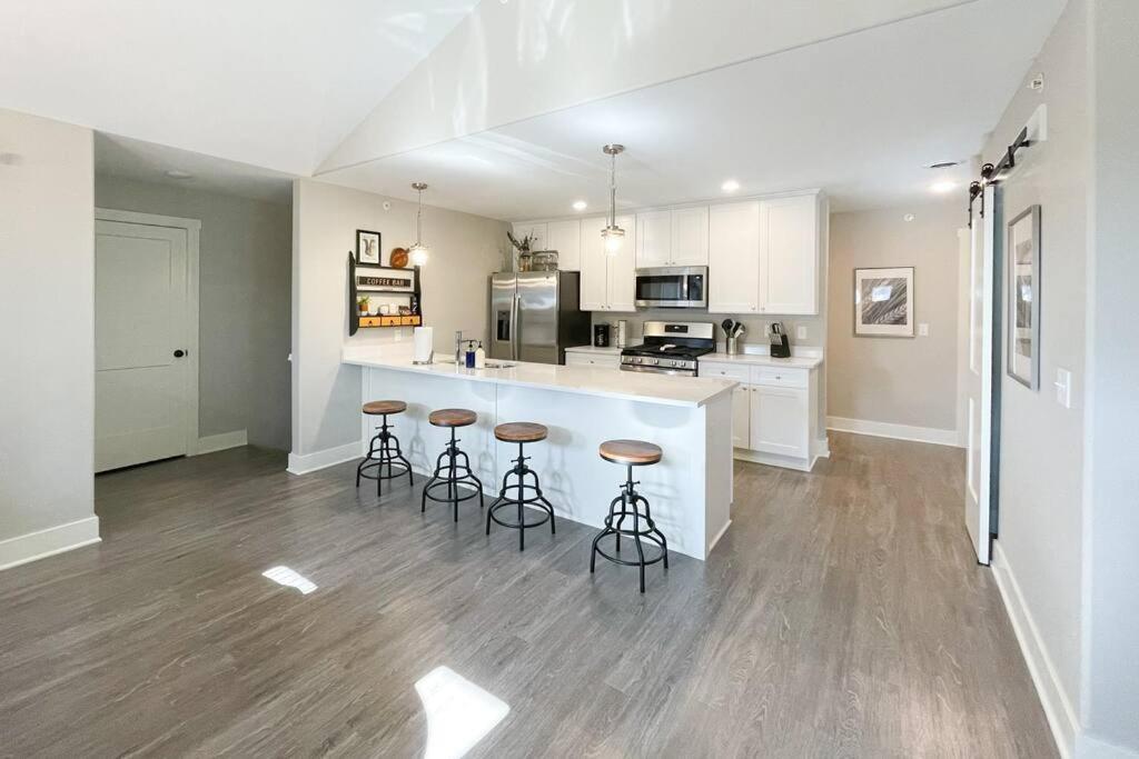 New Beautiful 3 Bedroom Condo In Bettendorf Exterior foto