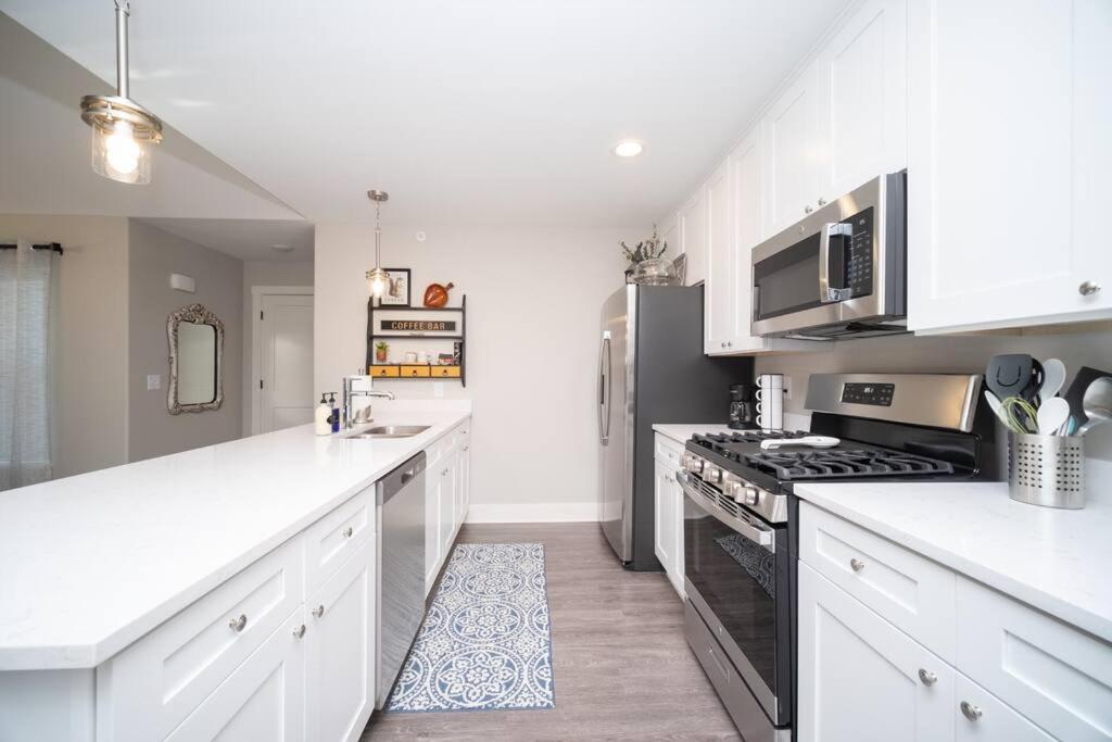 New Beautiful 3 Bedroom Condo In Bettendorf Exterior foto
